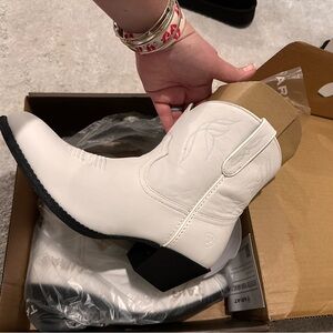 Ariat Women's White Ankle Boots